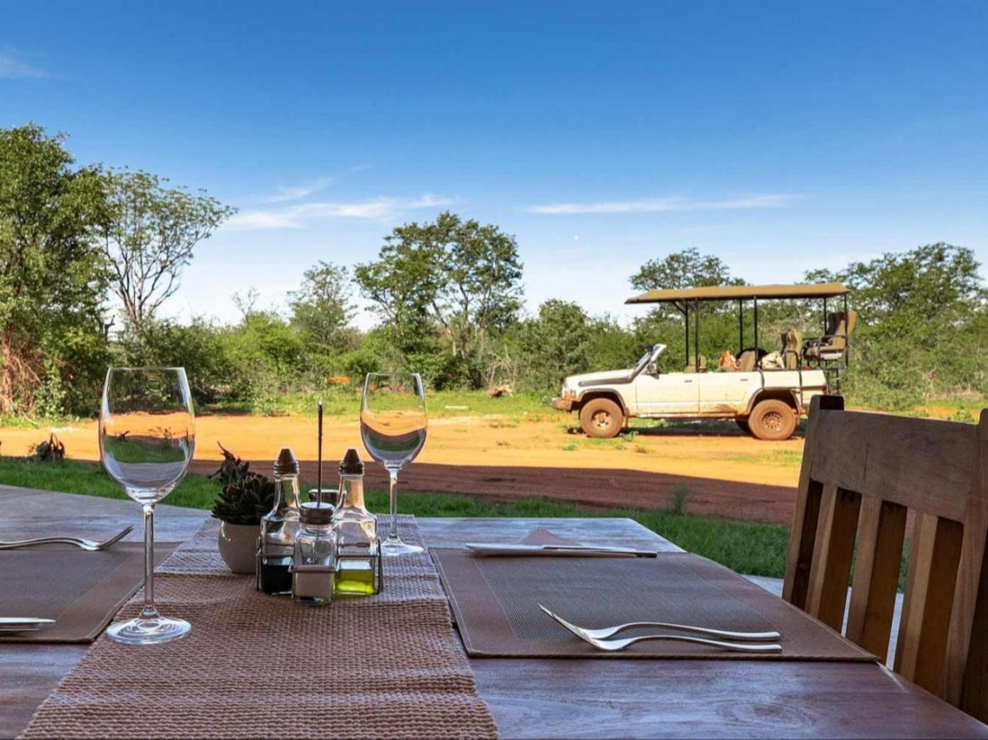 Kifaru Bush Camp Hotel Оутджо Екстериор снимка