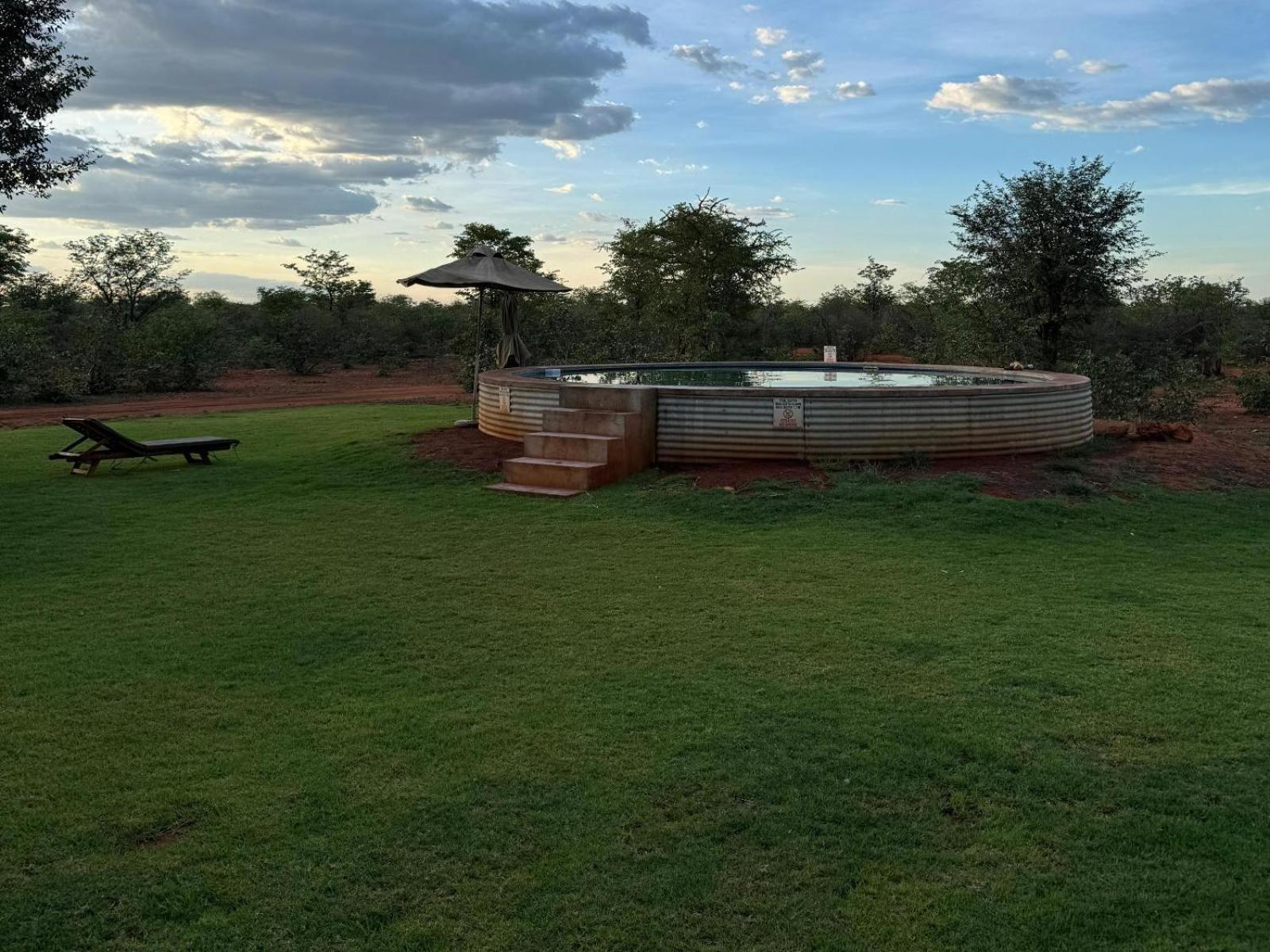 Kifaru Bush Camp Hotel Оутджо Екстериор снимка